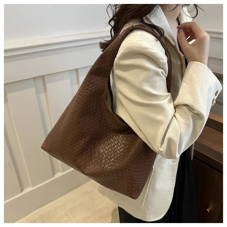 Simple Retro Shoulder Bag，Minimalist Hobo Bag，Work Bag Women，Large Tote Bags for Ladies，Bag Ladies Elegant，Grocery Bag